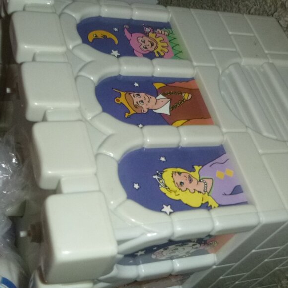 Vintage Lullaby Luv Musical Projector Mother Goose Cassette Player - Picture 5 of 12